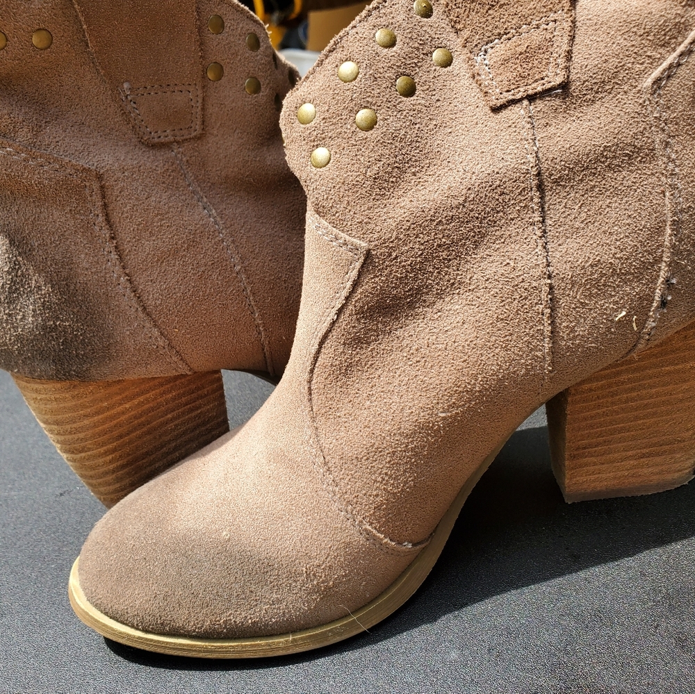 Steve madden boots